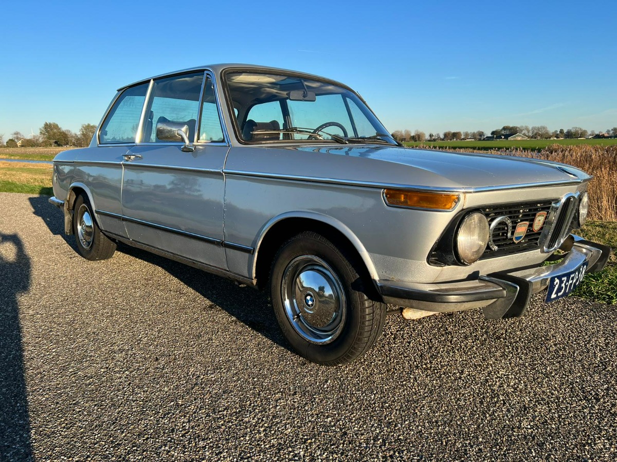 1975 BMW 1602 Image 7